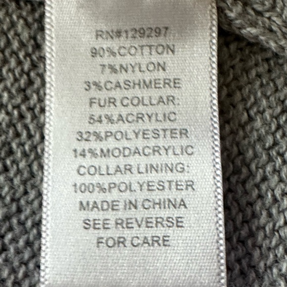 IMAN Poncho - Picture 5 of 15